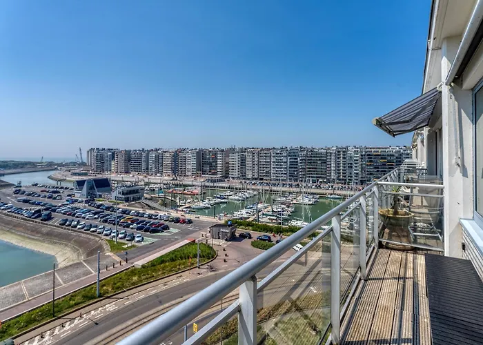Portview G8 met parking 6Pers Appartement Blankenberge